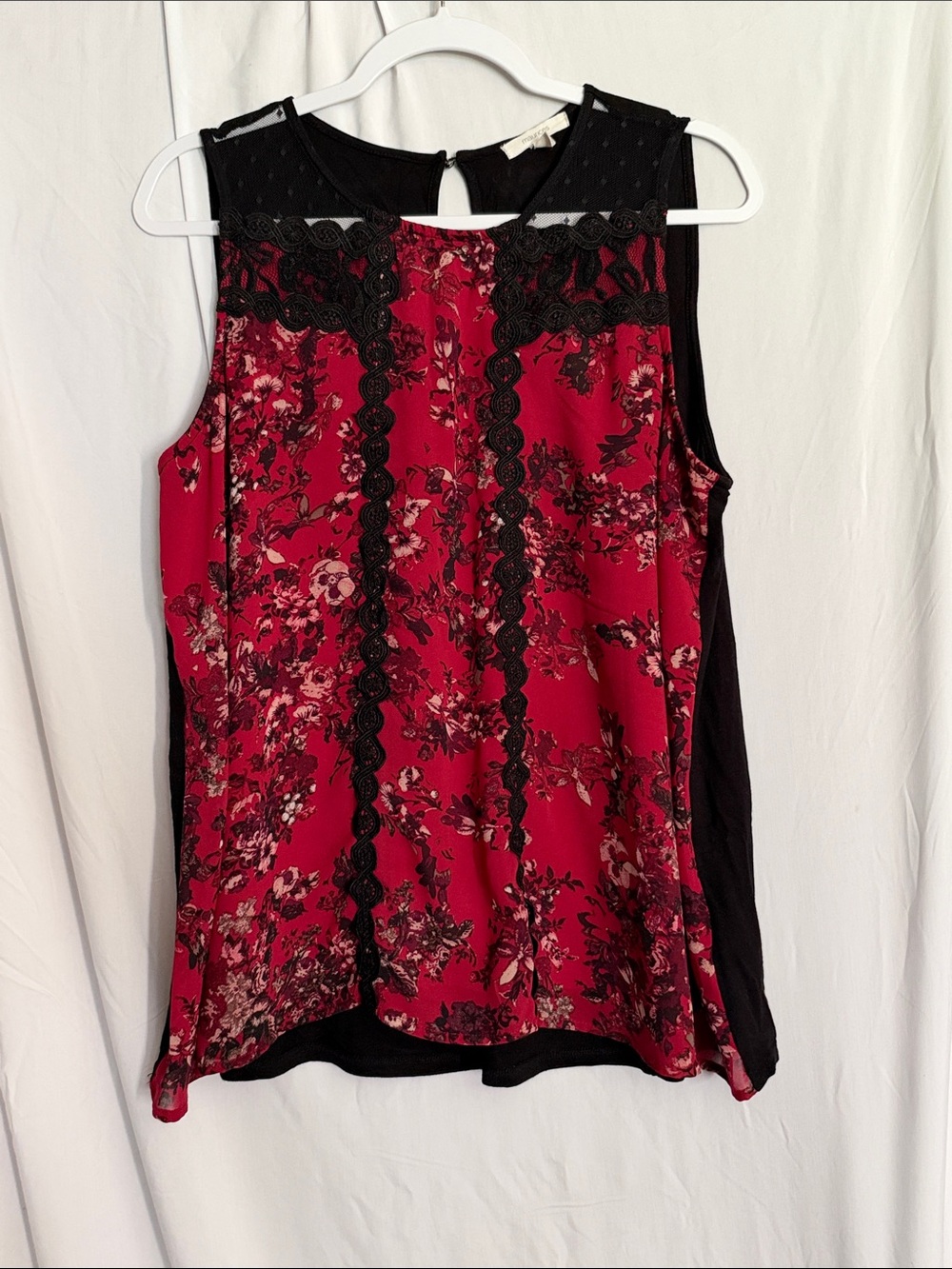 Maurices Red Floral Lace-Trim Sleeveless Top